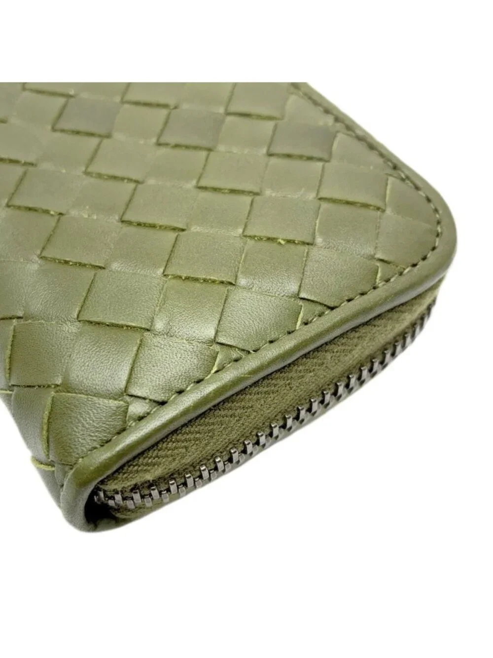Bottega Veneta Coin Purse Olive Green Items Zip Around